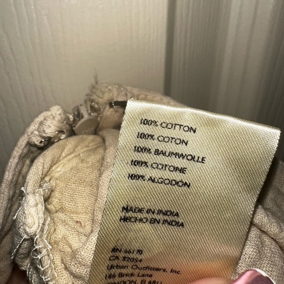 Free People Beige gauzy side tie skirt M beachy boho vacation coastal - Picture 9 of 9